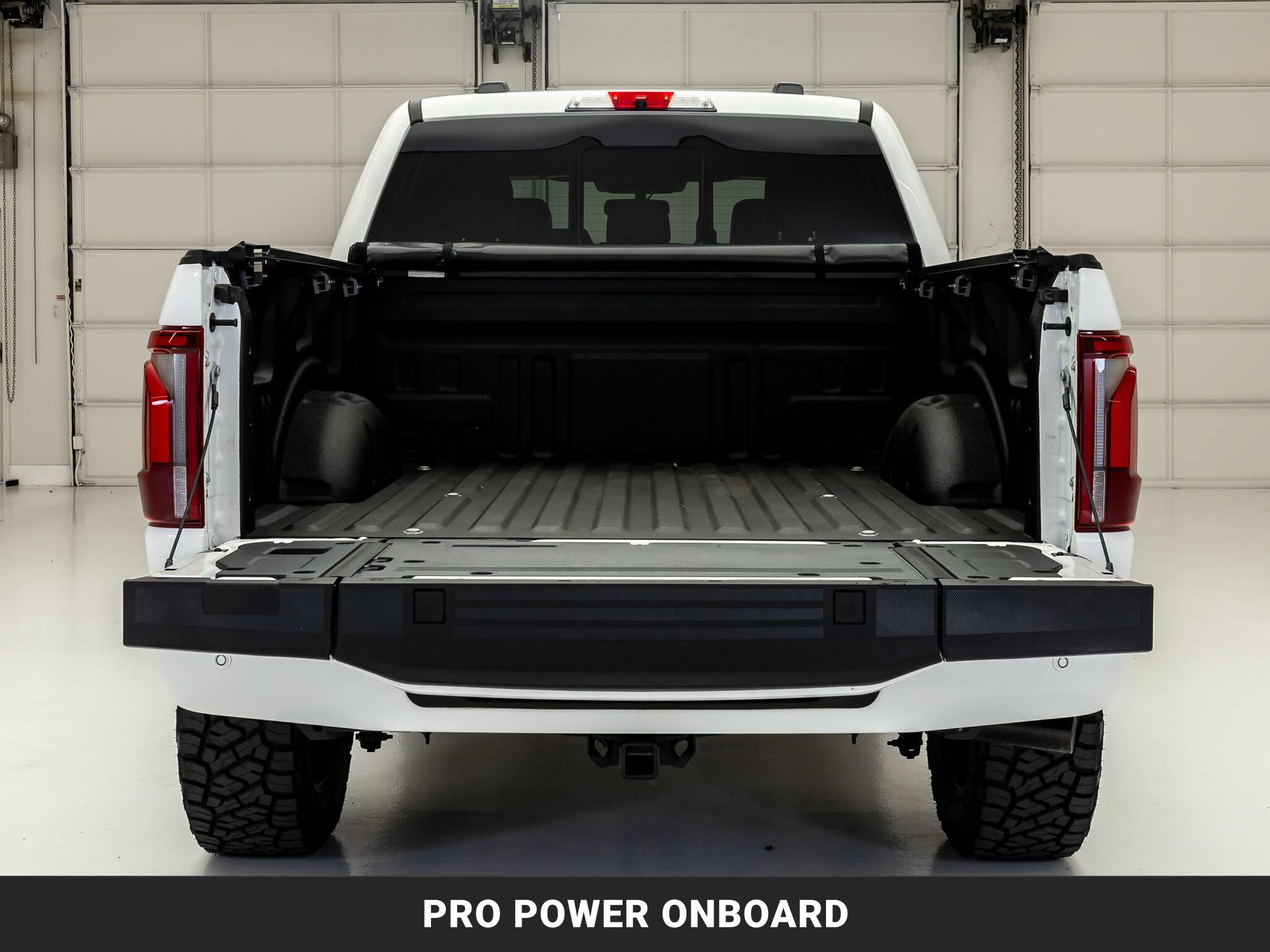 Used 2025 Ford F150 Platinum w/ Equipment Group 702A High AWD/4WD image 9