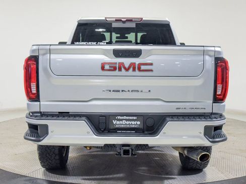 Used 2021 GMC Sierra 2500 Denali image 10