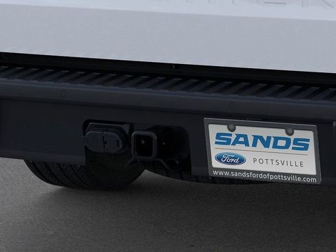 New 2025 Ford Maverick XL w/ Equipment Group 101A image 23