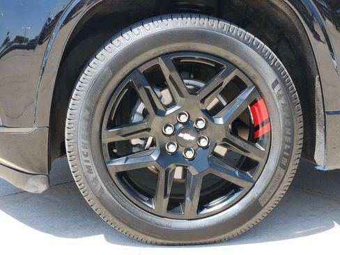 Used 2018 Chevrolet Traverse Premier w/ Redline Edition FWD image 10