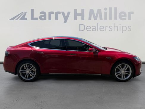 Used 2014 Tesla Model S RWD image 6