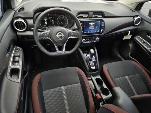 New 2025 Nissan Versa SR w/ Trunk Package image 14