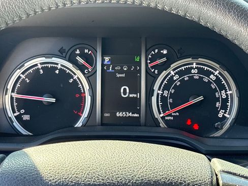 Used 2022 Toyota 4Runner TRD Off-Road Premium image 17