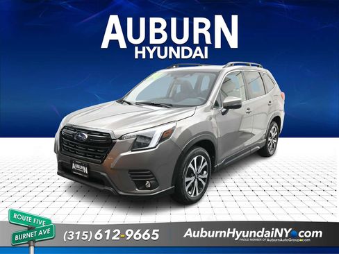 Used 2024 Subaru Forester Limited AWD/4WD image 1