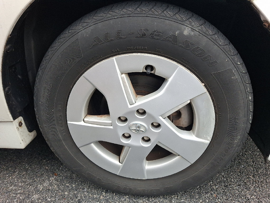 Used 2010 Toyota Prius Two FWD image 7