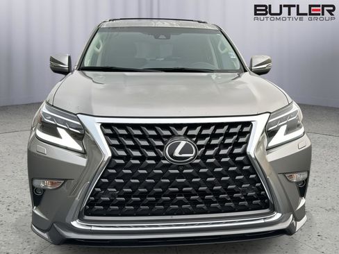 Used 2022 Lexus GX 460 Luxury w/ Sport Design Package image 7
