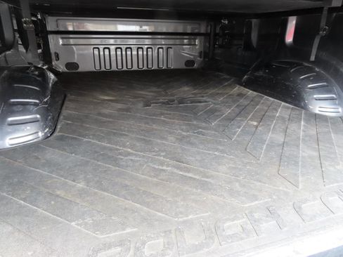 Used 2022 Ford F250 Lariat w/ Chrome Package image 18