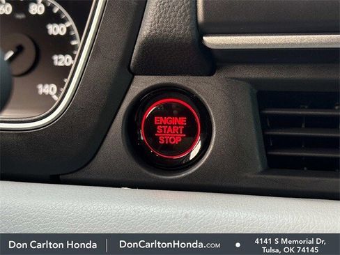 Used 2025 Honda Pilot EX-L image 18