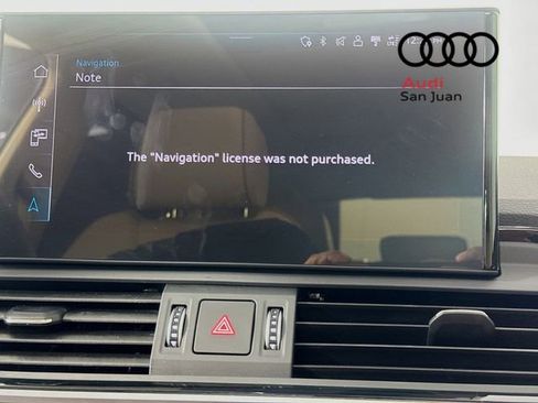 Used 2024 Audi Q5 2.0T Premium w/ Convenience Package image 15