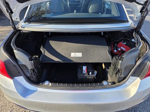 Used 2018 BMW 430i Convertible image 10