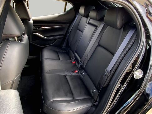Used 2024 MAZDA MAZDA3 s FWD image 21