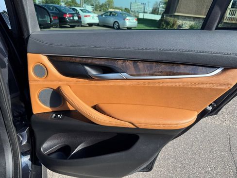 Used 2018 BMW X6 w/ Sports Activity Package image 29