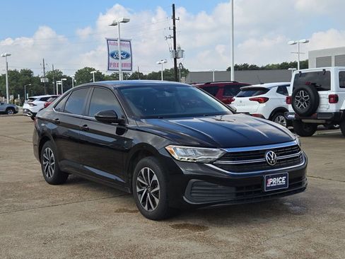 Used 2022 Volkswagen Jetta S FWD image 3