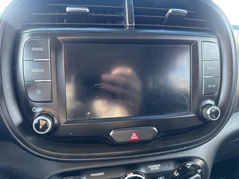 Used 2023 Kia Soul LX w/ Option Group 015 image 16