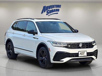 Used 2024 Volkswagen Tiguan SE R-Line