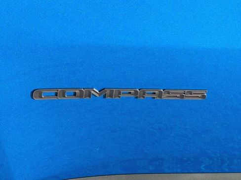 New 2026 Jeep Compass Latitude image 41