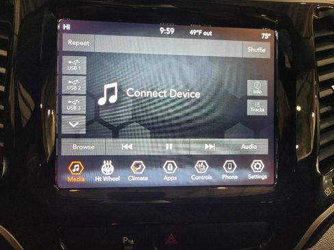Used 2019 Jeep Cherokee Limited AWD/4WD image 25