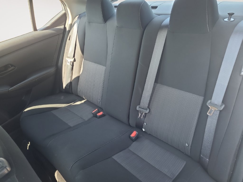 Used 2025 Nissan Sentra SV FWD image 13