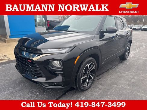 Used 2023 Chevrolet TrailBlazer RS image 1