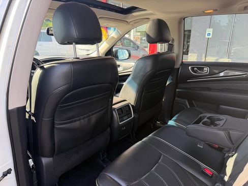 Used 2020 INFINITI QX60 Luxe w/ Essential Package FWD image 21