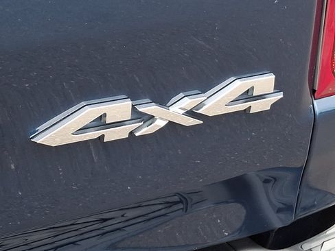Used 2019 RAM 1500 Big Horn AWD/4WD image 33