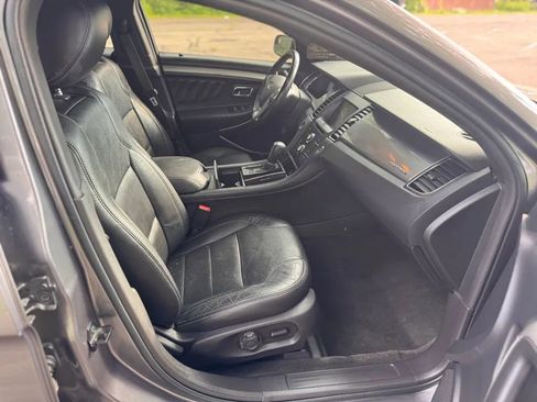 Used 2014 Ford Taurus SEL w/ Equipment Group 201A image 9