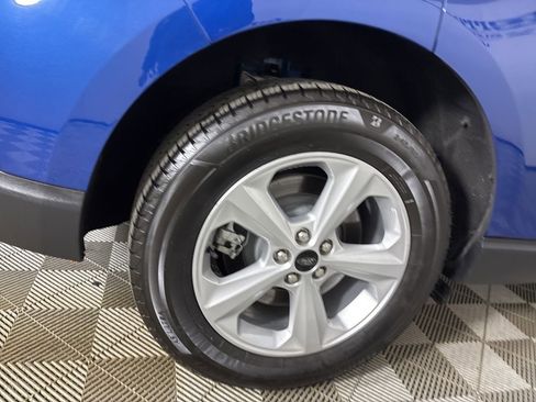 Used 2023 Ford Edge SE image 26