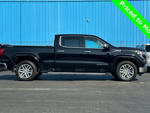 Used 2021 GMC Sierra 1500 SLT w/ SLT Premium Package image 3