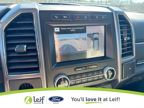 Used 2018 Ford Expedition Platinum image 27