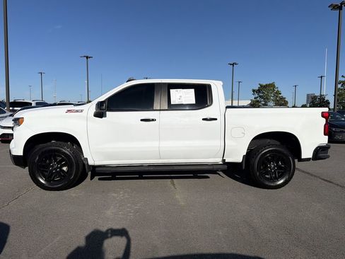 Used 2024 Chevrolet Silverado 1500 LT Trail Boss w/ Protection Package AWD/4WD image 2