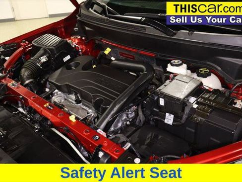 Used 2024 GMC Terrain SLE w/ Elevation Edition image 23