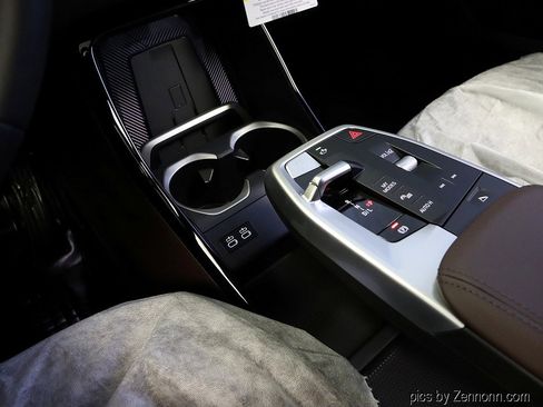 Used 2025 BMW X1 xDrive28i w/ Convenience Package image 20