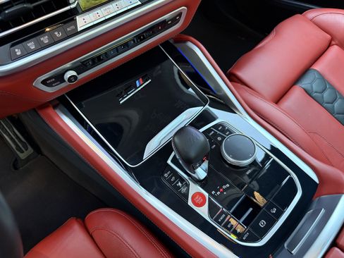 Used 2022 BMW X5 M w/ Competition Package 2 image 16