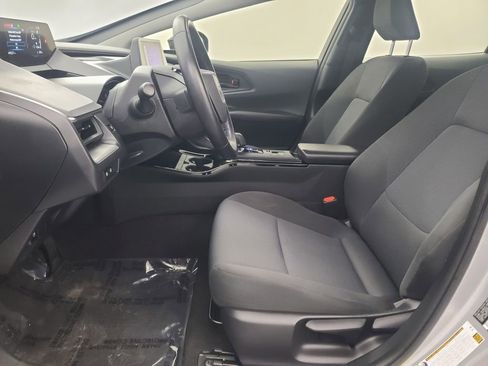 Used 2024 Toyota Prius Limited image 25