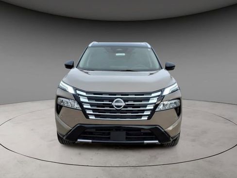 Certified 2024 Nissan Rogue Platinum image 15