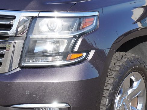 Used 2015 Chevrolet Suburban LTZ image 2