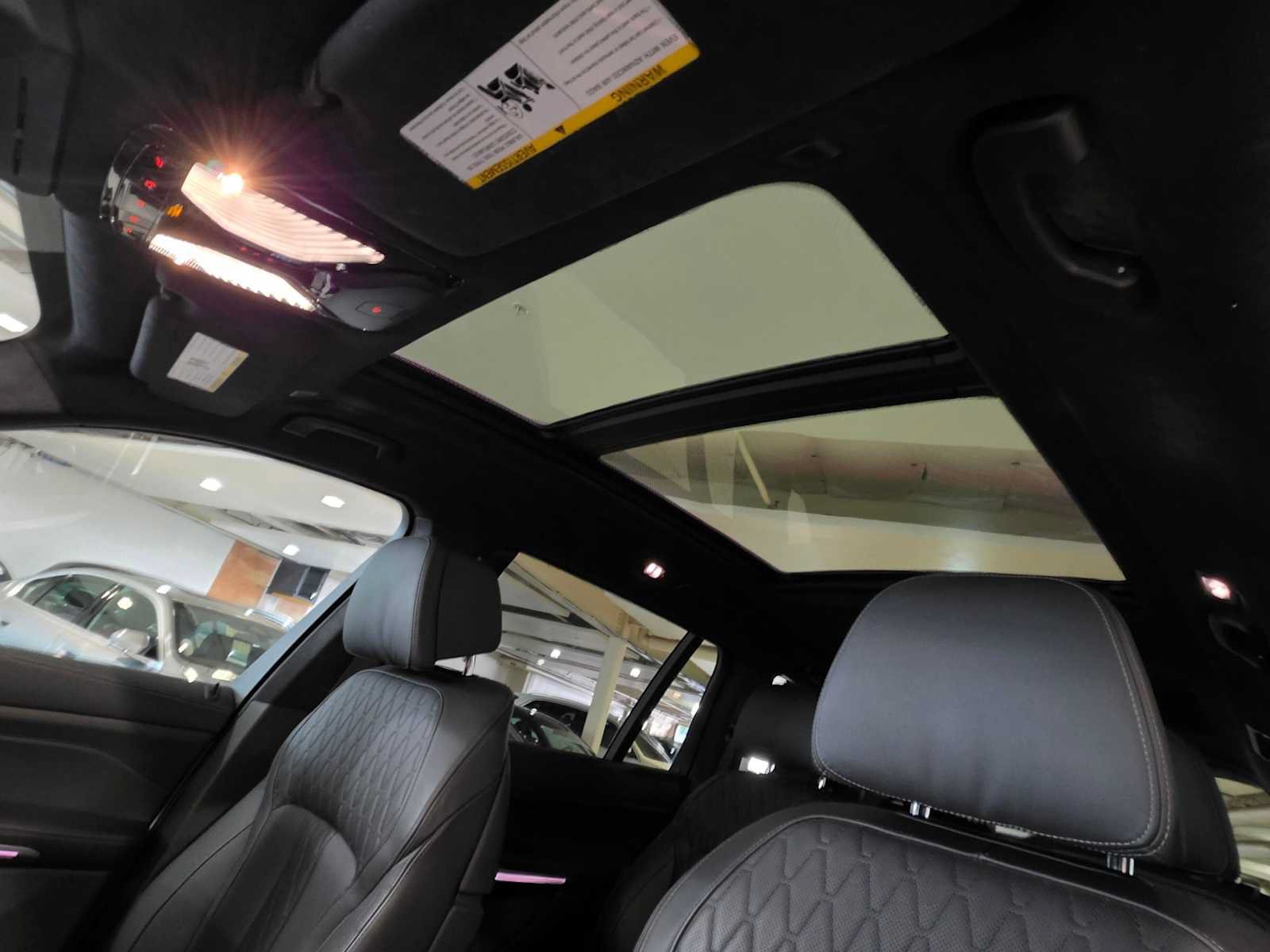 Used 2024 BMW X7 M60i w/ Executive Package AWD/4WD image 24