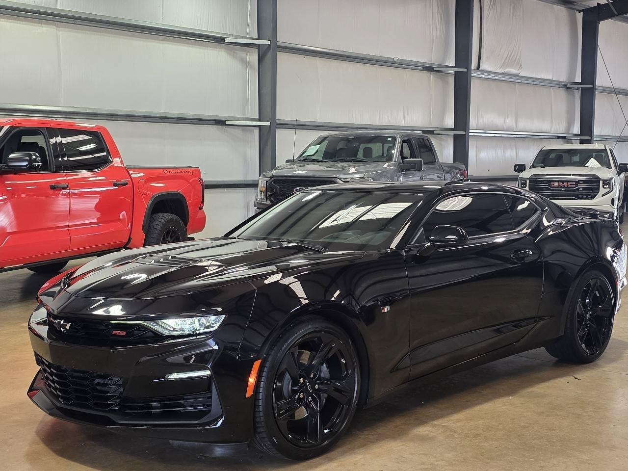 Used 2023 Chevrolet Camaro SS RWD image 2