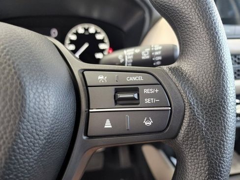 Used 2024 Honda HR-V LX image 22