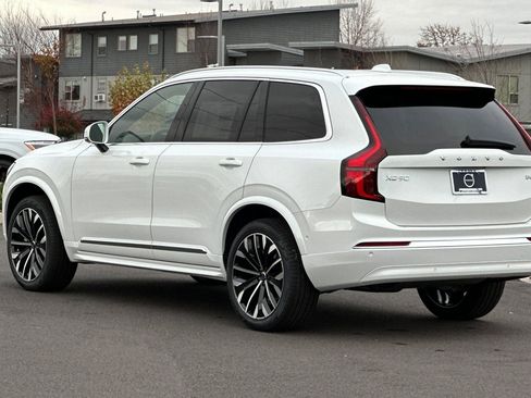 New 2026 Volvo XC90 B6 Plus w/ Protection Package Premier image 5