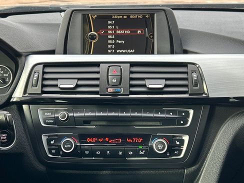 Used 2014 BMW 328i xDrive Sedan image 19