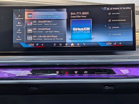 Used 2025 BMW i7 eDrive50 w/ Premium Package RWD image 15