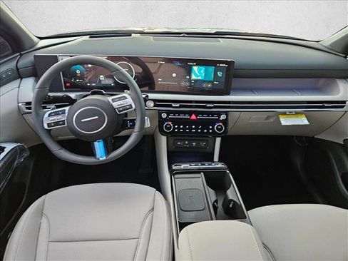 New 2026 Hyundai Tucson Limited image 11