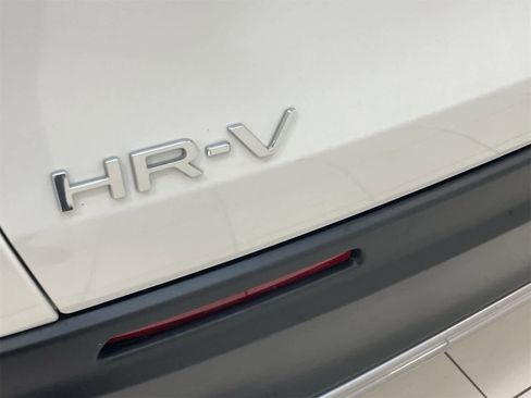 Used 2025 Honda HR-V Sport image 20