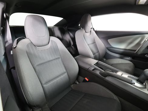 Used 2015 Chevrolet Camaro LS RWD image 17