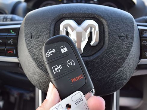 New 2024 RAM ProMaster 2500 w/ Advanced Safety Group image 33