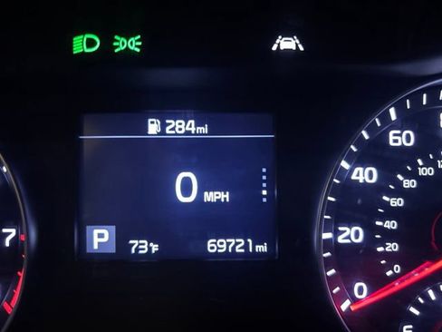 Certified 2021 Kia Forte GT-Line w/ GT-Line Premium Package FWD image 11