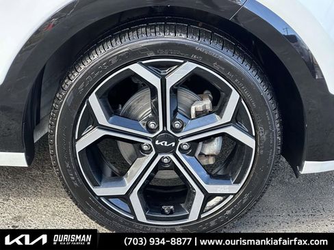 Used 2023 Kia Niro EX Touring image 31