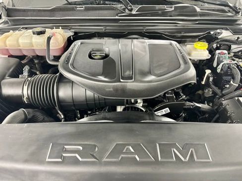 Used 2025 RAM 1500 Laramie RWD image 36