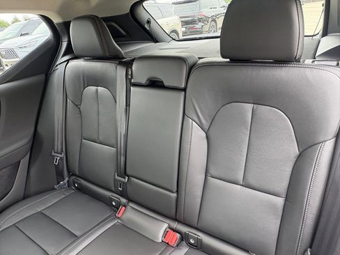 New 2026 Volvo XC40 B5 Plus w/ Protection Package Premier image 22